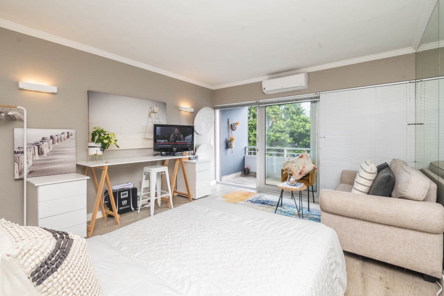 To Let 1 Bedroom Property for Rent in Clifton Western Cape